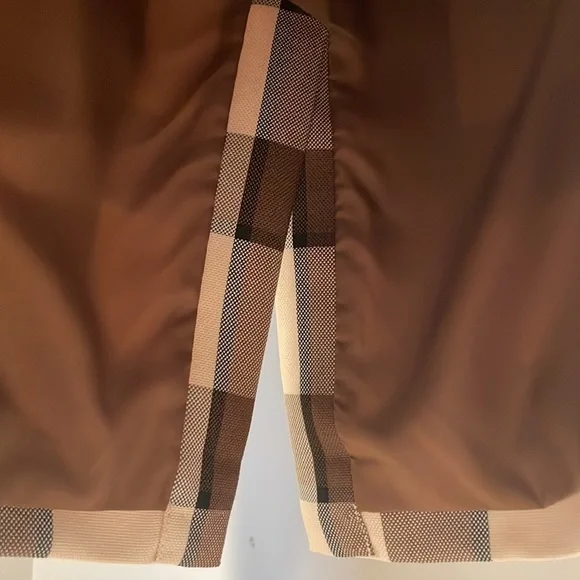 NWOT GORGEOUS PENCIL SKIRT - Picture 10 of 14